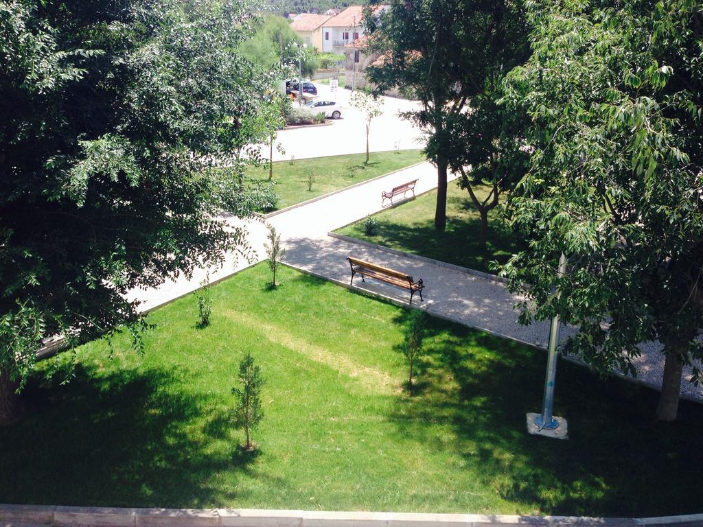 Apartment Bujas Raslina Экстерьер фото