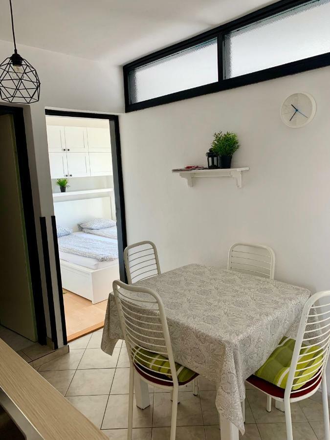 Apartment Bujas Raslina Экстерьер фото