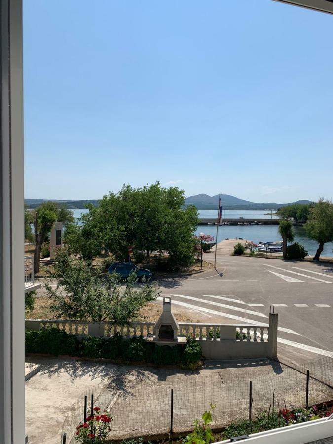 Apartment Bujas Raslina Экстерьер фото